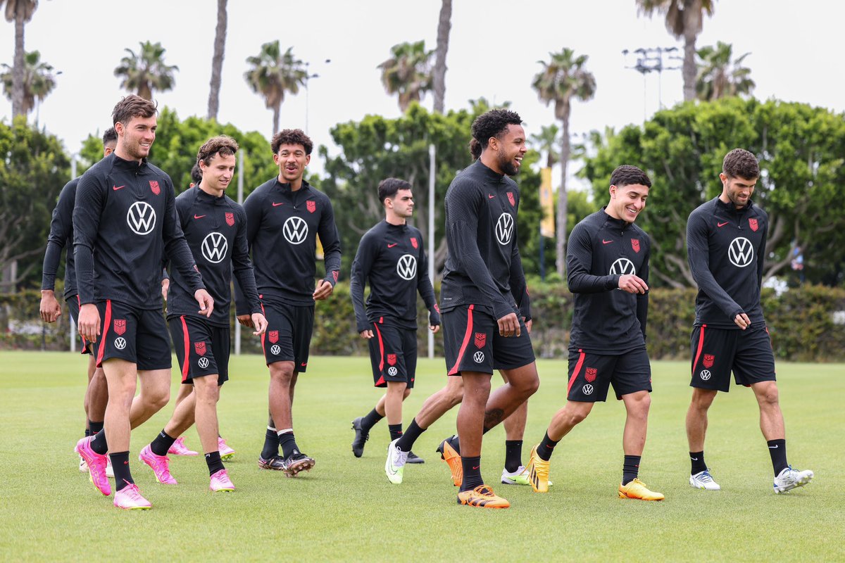 Gol ⚽︎ Sided tweet media