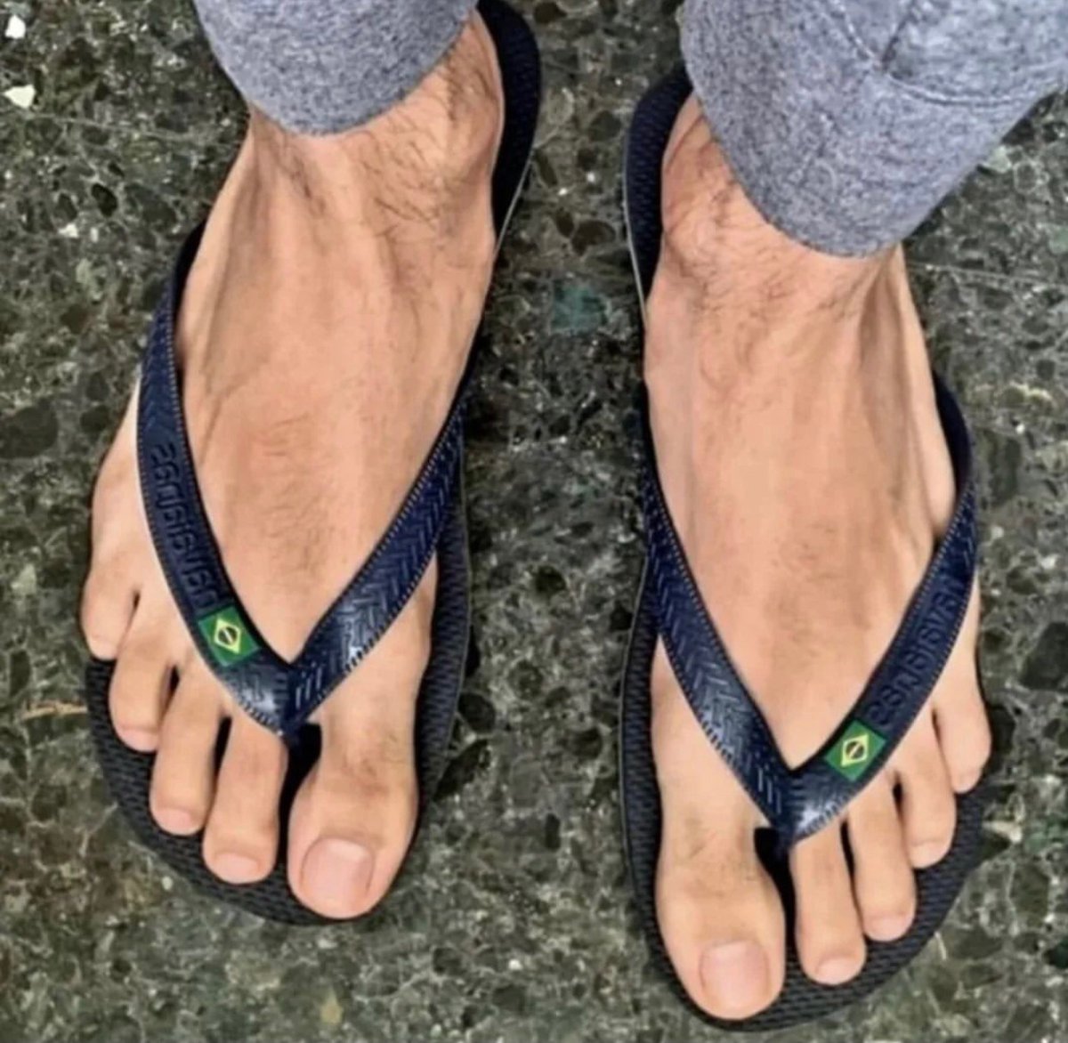 flipflopsmfeet's tweet photo. https://t.co/47YPEYYlF9