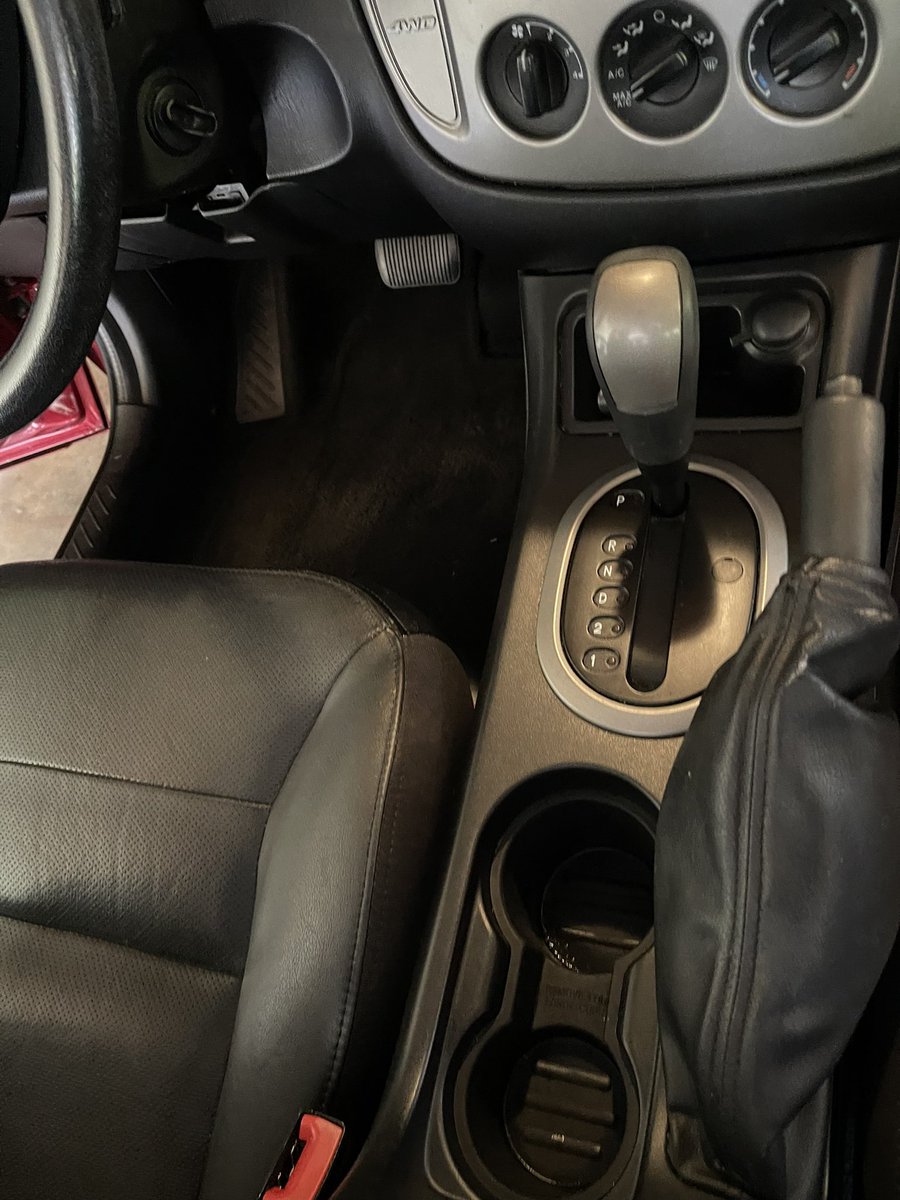 imbckngr's tweet photo. BEFORE &amp; AFTER

Some of todays work. Visit our website and book your interior detail with mobile butler today!!! https://t.co/XLKRVIYjlN