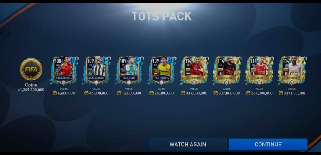 ayeshaz_'s tweet photo. Game sakit, cape" Top-up, temen yang kebagian bug dapet ginian, satu em anjerr, ditunggu kebijakannya @EAFIFAMOBILE https://t.co/UG5fMbDCqh