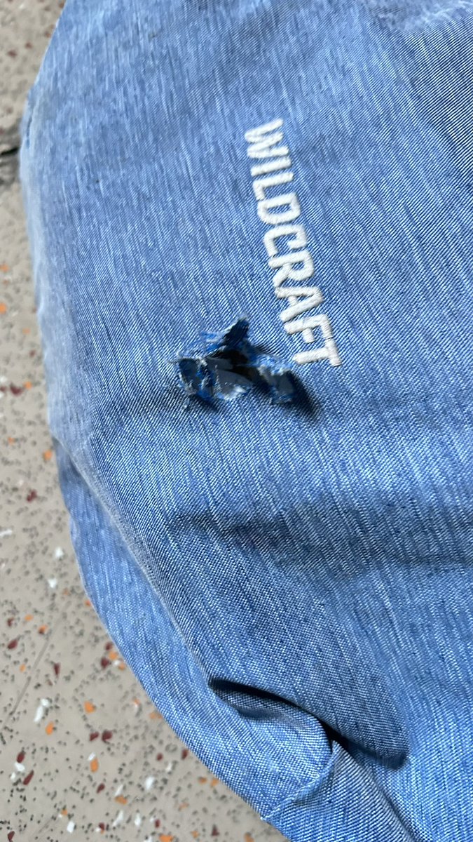 Adv_Sagar_'s tweet photo. Warned !!! 
My Bag and other articles Have Been Destroyed By Rats While Travelling Today in 2AC (PNR no 4702919919) from Nagarcoil Junction To SMVB.@IndianRailMedia @IRCTCofficial @RailMinIndia @RailwaySeva @SCRailwayIndia https://t.co/QTSQGqhzf6