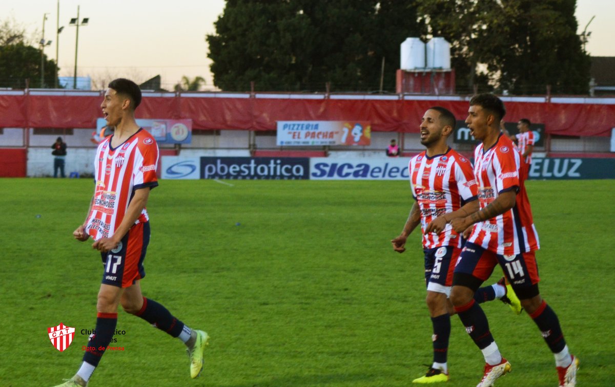ClubTalleresOk's tweet photo. #FútbolProfesional
#PrimeraB

T. Clausura
Fecha 1
Martes 13-6

@clublosandes 0
@ClubTalleresOk 1 -Dylan Vergara-

📸 A.Cappelletti | Dpto. de Prensa C.A.Talleres

#SoyTalleres 🇦🇹 https://t.co/kpkR5VrtsI