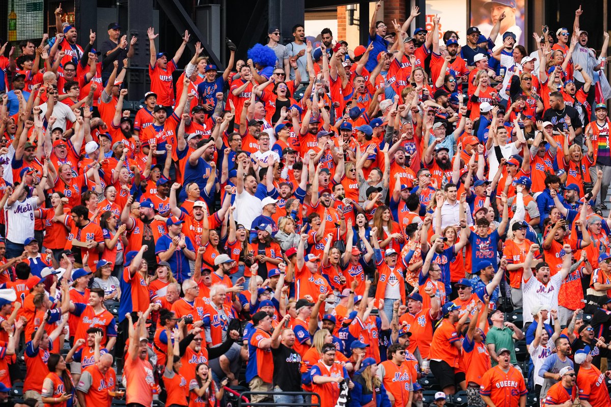 LosMets's tweet photo. ¡Gracias fanaticada! 🥰 

#VamosMets | @lasmayores https://t.co/jOpLQWoHsH