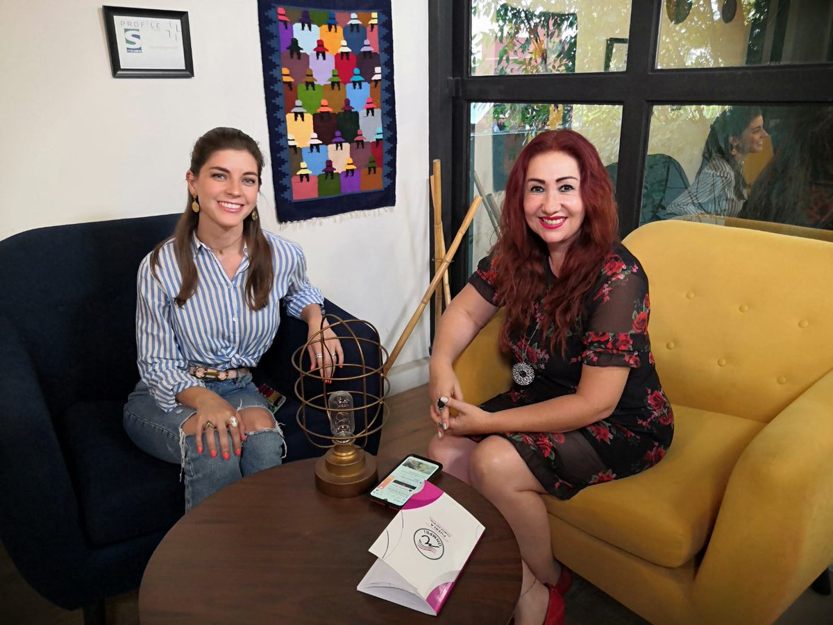 MujeresUnidasGL's tweet photo. #GenerandoLazos
Muchas gracias a la @revistamassana y a su conductora @ErikaRiveroA por tan agradable entrevista.
Gracias por permitirme contar un poco de lo mucho que hacemos en la asociación en favor de las #Mujeres. https://t.co/UOIt8Vd50x