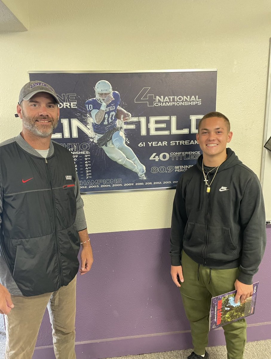 westin_wade's tweet photo. Humble and thankful. Received an offer from a great program and coach. Thank you @coachbelliott for believing in me.
#BGR8 #RollCats @LinfieldFB @CoachFendall
@CoachSmithCats @CoachJVaughan
@CoachHeck55 @CoachTenner
@FBCoachDreyer @coachmhanan
@IAmTDowns @DBSelect13 @fitlifeofdt https://t.co/aur6SmZVLE