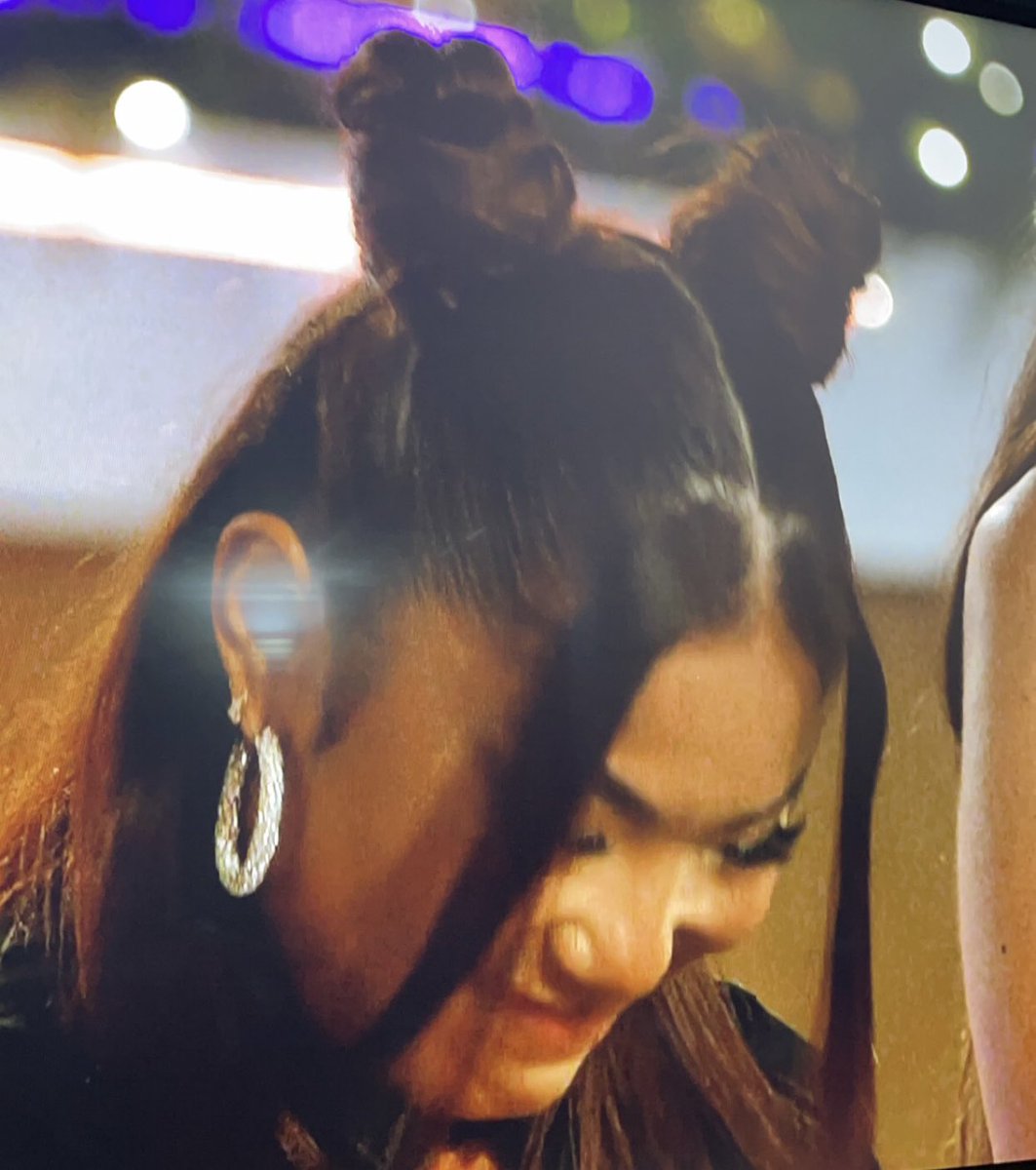 septimusajprime's tweet photo. Molly’s face after Zachariah got picked and Ruchee laughing is insane 😭😭😭 #loveisland https://t.co/2GDsab0kZd