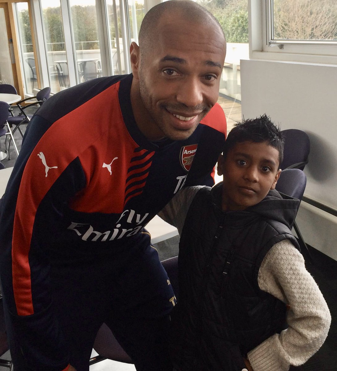 Flash back to an amazing sporting wish we provided for a very brave and deserving young person ⚽️ Thierry Henry legend on and off the pitch… “everywhere and all day” 😆 banter with @JackGrealish @kylewalker2