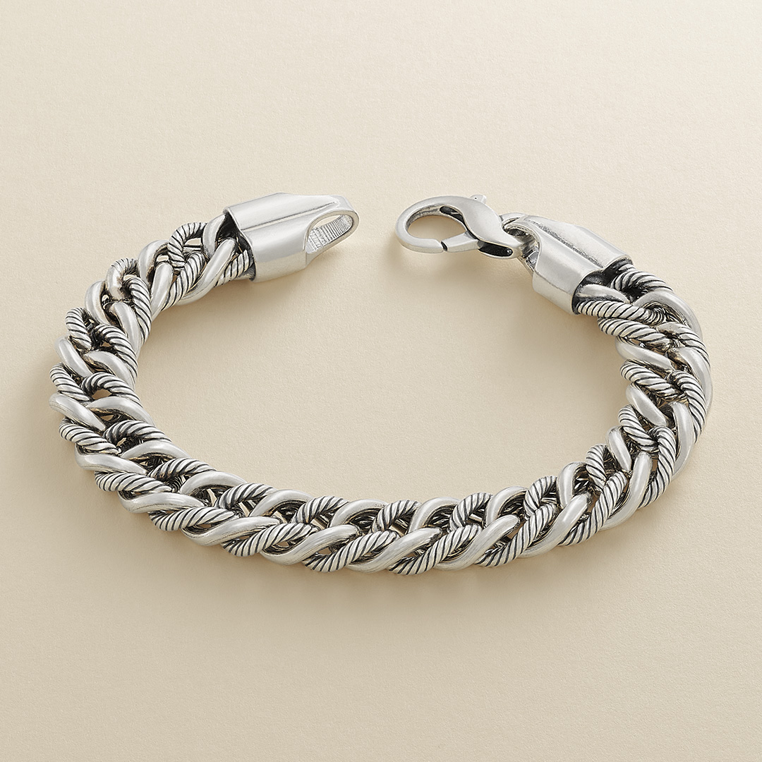 Don't forget Father's Day is THIS Sunday, June 18! Shop bracelets for him through the link in our profile. bit.ly/3Jz1IFp