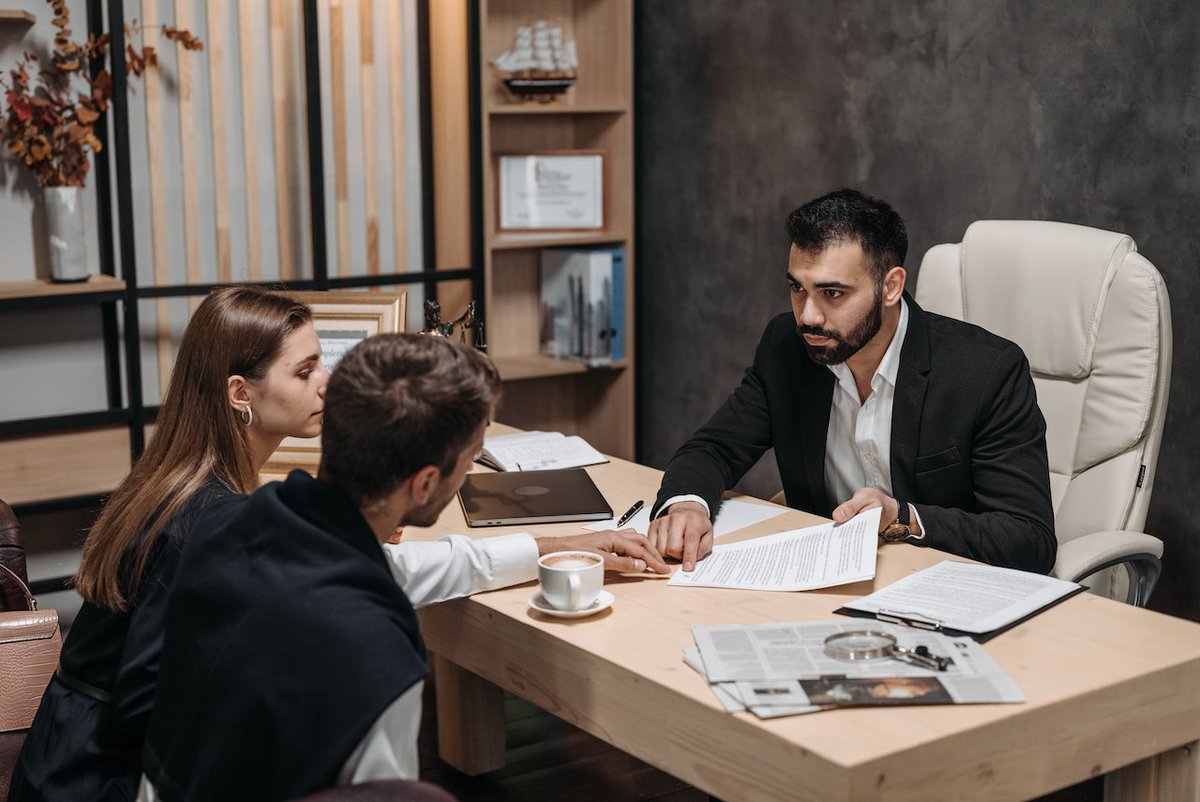 FDRCentre's tweet photo. Are you aware of our #family law #arbitration service? It is great for resolving relationship property #disputes, wills, trusts, and estate disputes. Click below to find out more today:
https://t.co/nSFOcsy9yH
#RelationshipProperty #DisputeResolution #AssetsDivision #FDR https://t.co/A6lKANN8mF