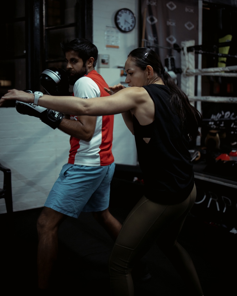 📚Learning a skill isn’t a destination, it's a lifelong journey. 🛤

Go to my 🔗LINK TREE 🌴in my bio for some tips to help you stay curious with your boxing 🥊, expand your knowledge &amp; keep going. 💪🏽