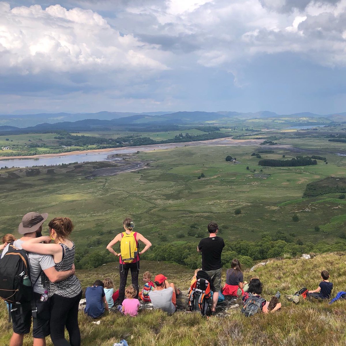 farrtalks's tweet image. This year’s walk to Coire Riabhach (brindled corrie) ancient woodland in Stratherrick with ecologist. Uplifting day in good company, place names, stories of here, baking &amp;amp; tunes &amp;amp; a Gaelic song about swallows to close.