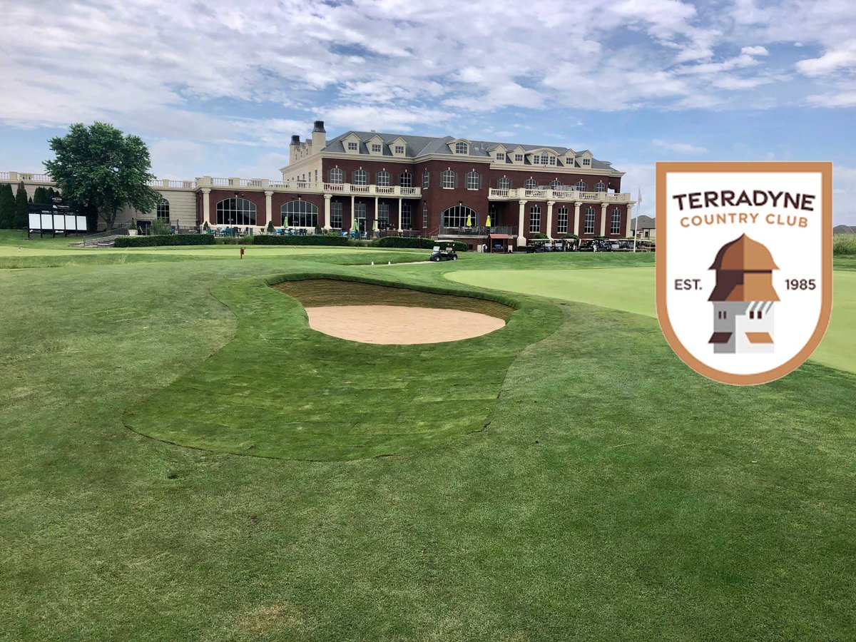 Here is your chance to get on to one of the premier golf courses Kansas has to offer. A round of golf for four people to the prestigious Terradyne Country Club. 

Current Bid: $200
Estimated Value: $400

Email cloutensock@bethelks.edu to place your bid!