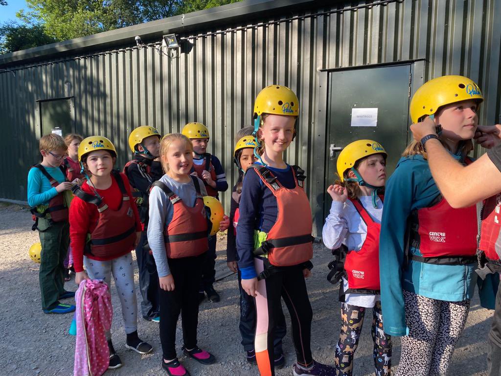 Gosforth East Middle tweet media