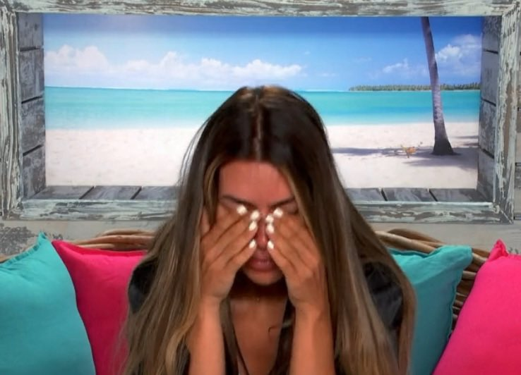 sanaravishing's tweet photo. This is why I HATE Love Island bc they wanna be DUMPING the best girls like why couldn’t y’all BRING IN A MAN for Ruchee it’s not THAT HARD now good sis is going home😭

#LoveIsland https://t.co/D6Z5Qz2qi7