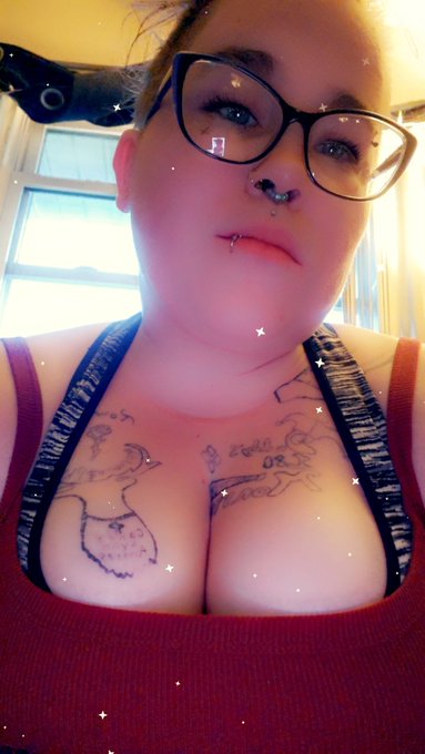 SaviiRaee’s pics and videos