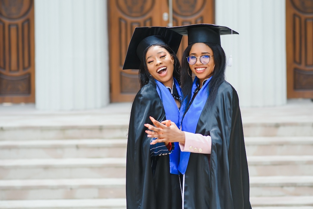 RW Jones Agency tweet media