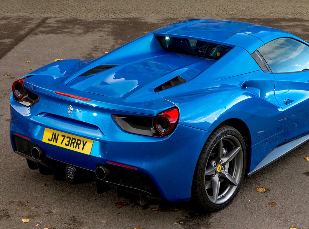 New Reg 😎 

#johnterry #privateplate #regplate #registration #personalisedplates #carsofinstagram #ferrari