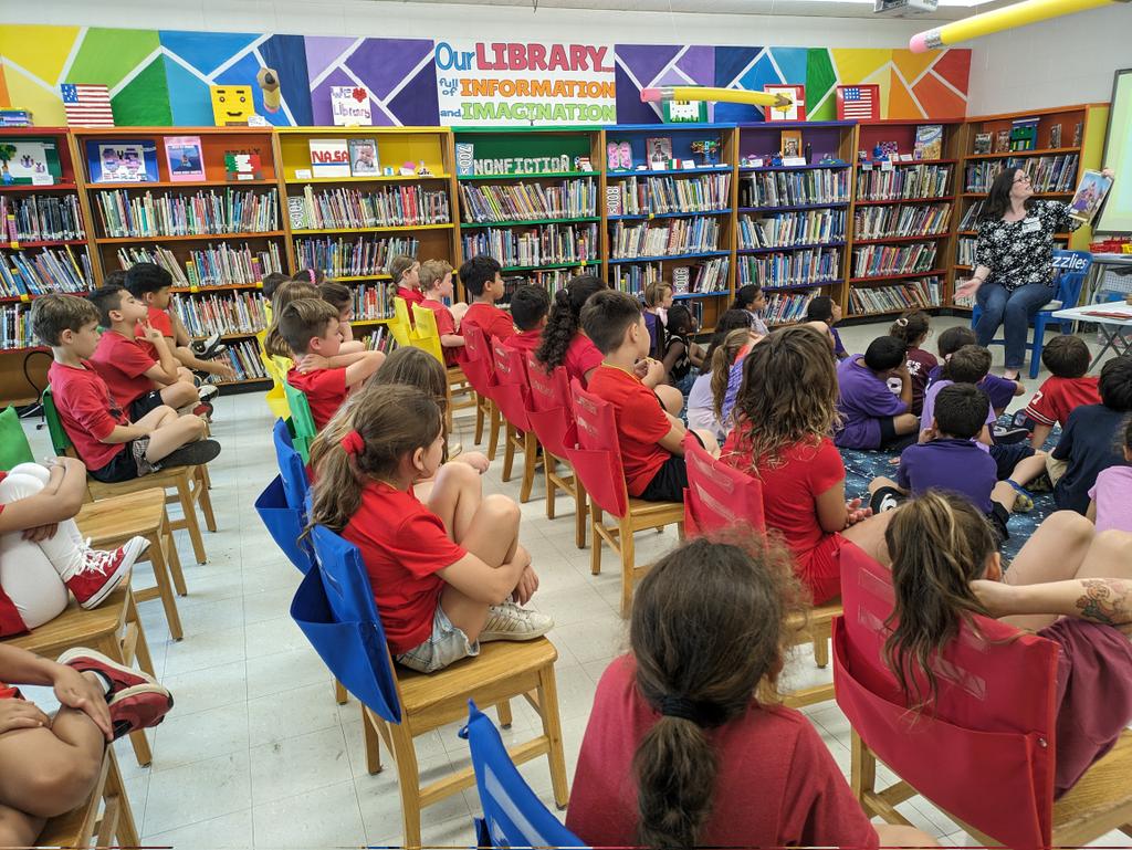 GayheadLibrary's tweet image. The Gayhead Library had a special visit from Ms. Cathy, Children's Librarian at the EF Community Library. She spoke to our 2nd graders and told them about all of the fun-filled activities that are being held there this summer.
@WCSDEmpowers 
@GayheadWCSD 
@GayheadPTA 
@ASchout10