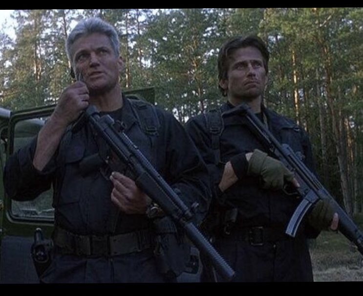 MarshallRTeague's tweet photo. TY @biogeek7
Always fun #filming w @TABELL1648 #MakingThingsGoBoom π₯..π https://t.co/wXlVZdYRgi