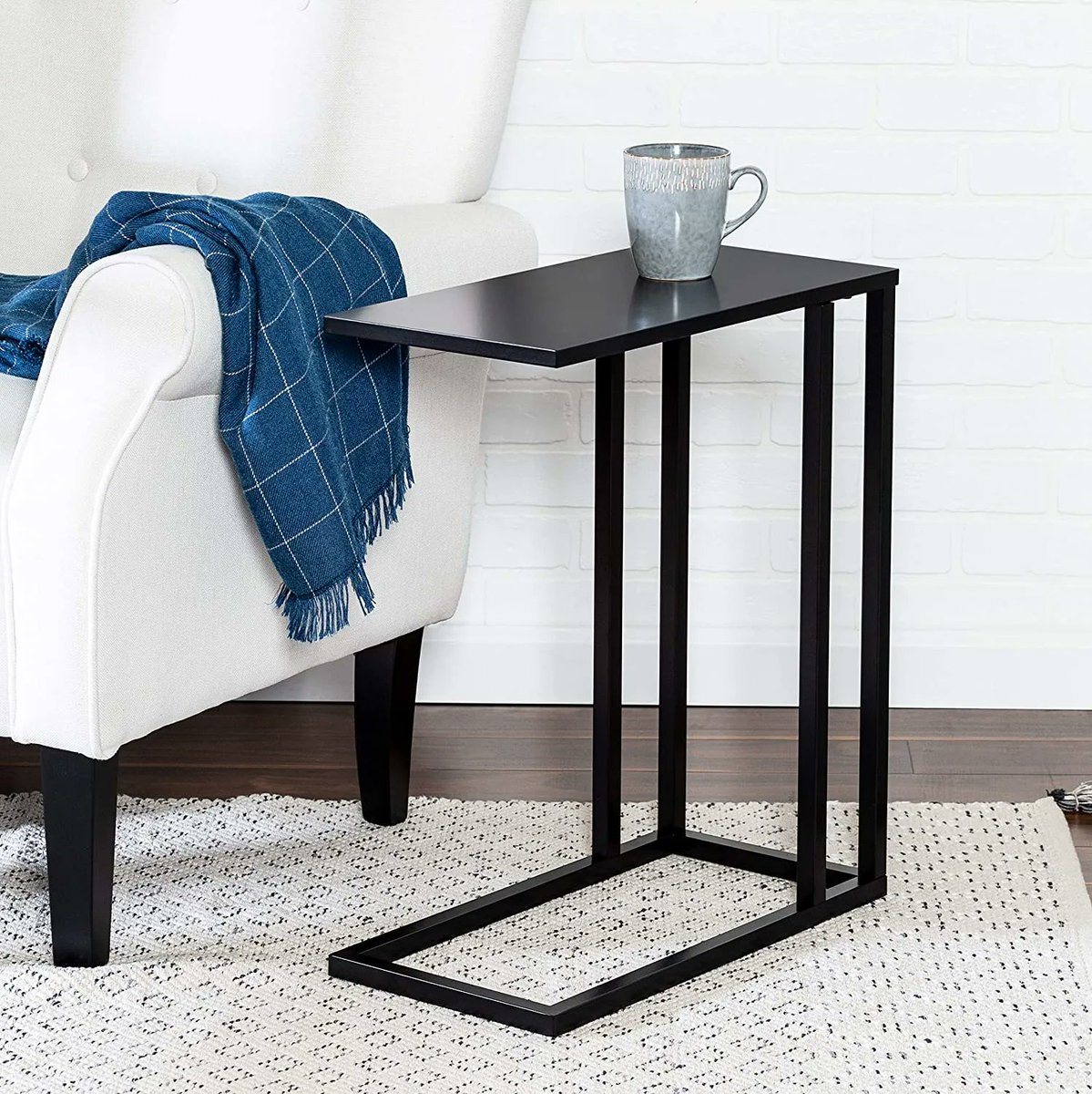deallrr's tweet photo. End Table for $19!! (Retail $27)

https://t.co/fJsketG63W https://t.co/6TZ5UYvsFd