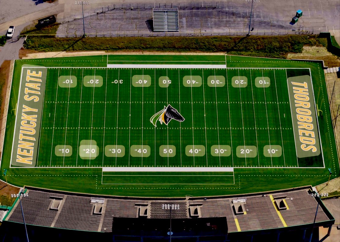 johnnynelson25's tweet photo. After a great camp today I’m blessed to say I receive my first (HBCU) offer from Kentucky state university #AGTG 
@PrepRedzoneMI @TheD_Zone @CoachRodOden @BIGBOOK_WORK @RivalsWoody @AllenTrieu @HW__Football @F_Huggins80 @KYSUFB https://t.co/n4QRSlVR00