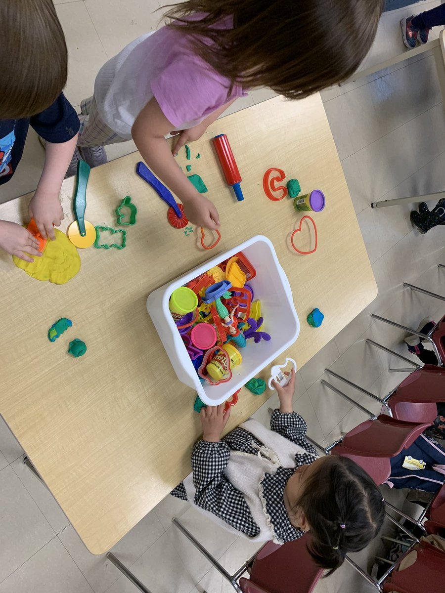 Kindergarten Open House today! We can’t wait to have our new students join us! <a href="/SkinnerPurveen/">Purveen Skinner</a>