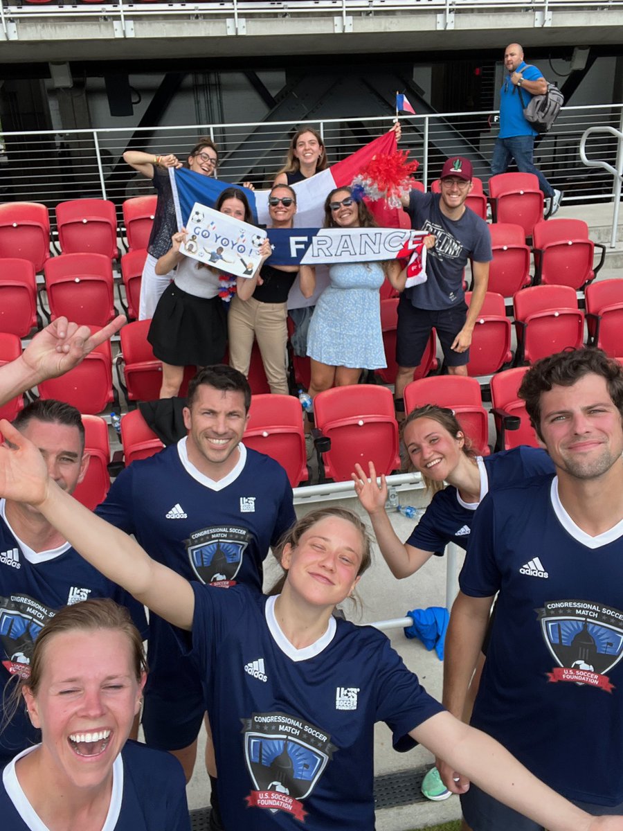 franceintheus's tweet photo. #EmbassyTournament ๐ซ๐ท๐บ๐ธ:
The French Embassy takes down the @StateDept with a final of 3-1 and qualifies for the semiโs! https://t.co/VOI6PdxHRx