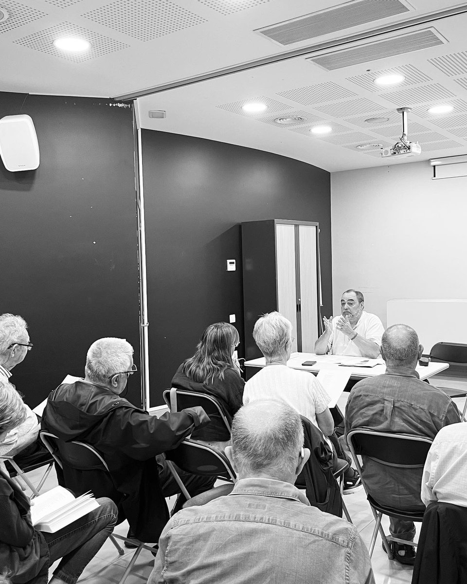 Festival Nacional de Poesia tweet media
