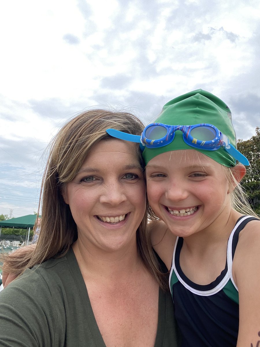 SusanVetterFTIS's tweet photo. Cloudy selfie at Stella’s first swim meet! Go Flying Fish at The Cincinnati Sports club! #messharpenthesaw @FTMoyerES https://t.co/eJGPW9hQOs