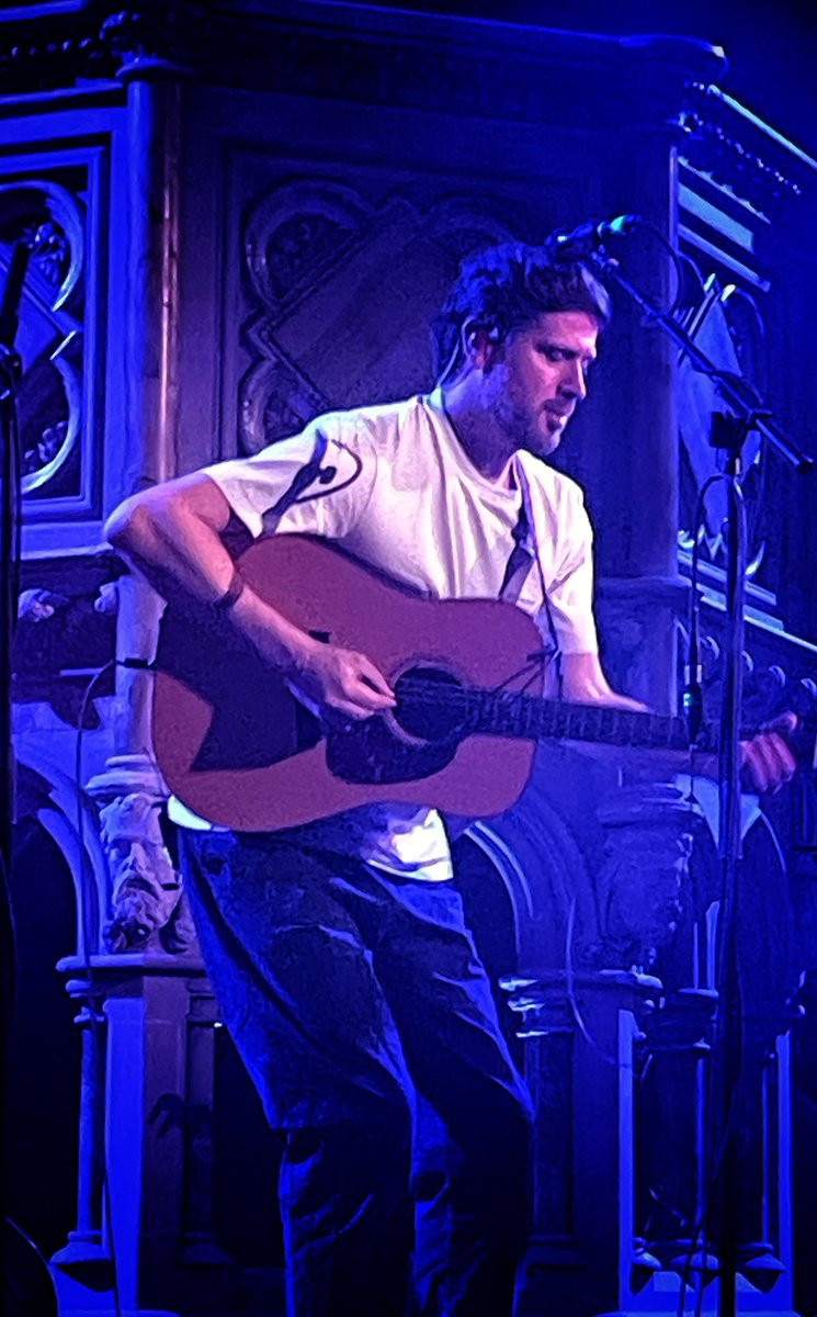 flameforcefive's tweet image. Fabulous evening with @KrisDrever and friends at @UnionChapelUK this evening. And a real treat to have @eddireader join for the encore. Thank you 😊