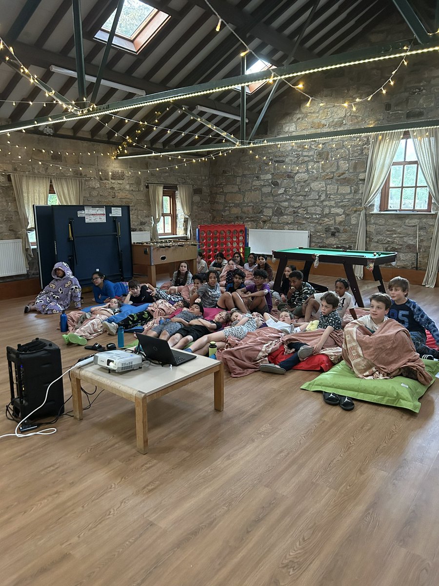 Tonight’s activity was a rounders match followed by a film and hot chocolate 🍫🎬