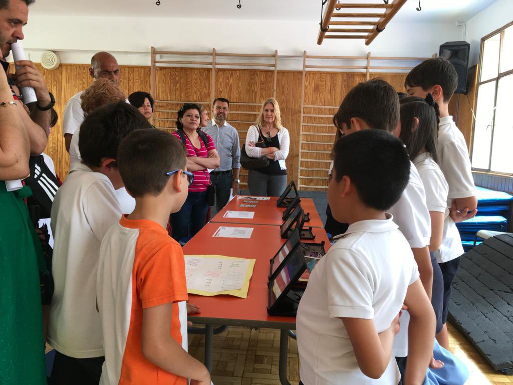 nazaretoporto's tweet photo. Herramienta de evaluación y de reflexión sobre el aprendizaje. #Momentum especial el compartirlo con las familias. Hoy, ha sido el turno de los alumnos de #6EP. ¡Bravo campeones! ¡Os despedís de la primaria por todo lo alto!
#Portfolio #TripodLearning https://t.co/7106QfsgPJ