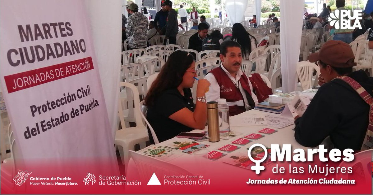 PCGobPue's tweet image. Este #MartesDeLasMujeres en Chignahuapan se brinda información sobre lineamientos y requisitos para obtener registro como tercer acreditado en materia de #ProtecciónCivil en el Estado.
También se realizó entrega de material didáctico a #CONAFE para sesión de primera infancia.