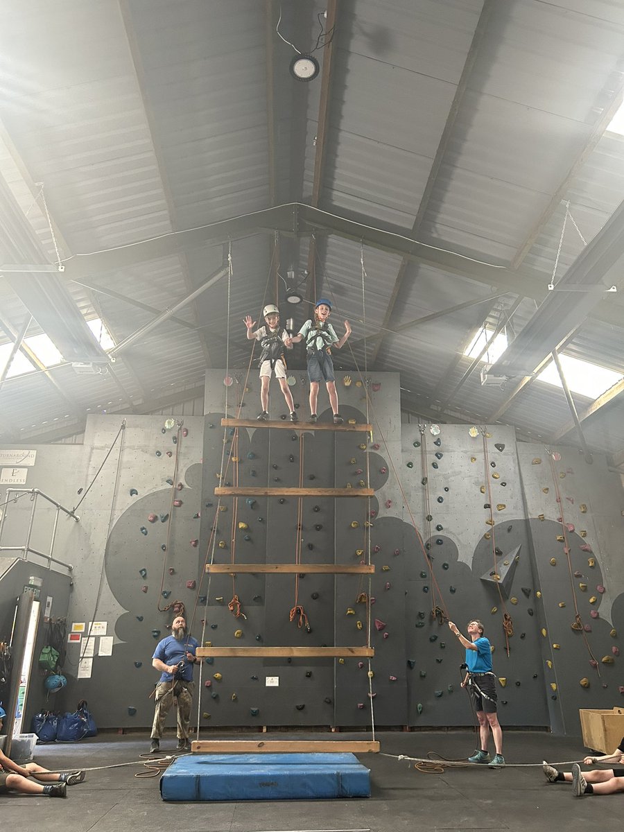 MissGJackson1's tweet photo. This afternoon red and green group had an amazing time on the indoor climbing wall and Jacob’s ladder 🪜🧗‍♀️ https://t.co/x4WDFTdhv5