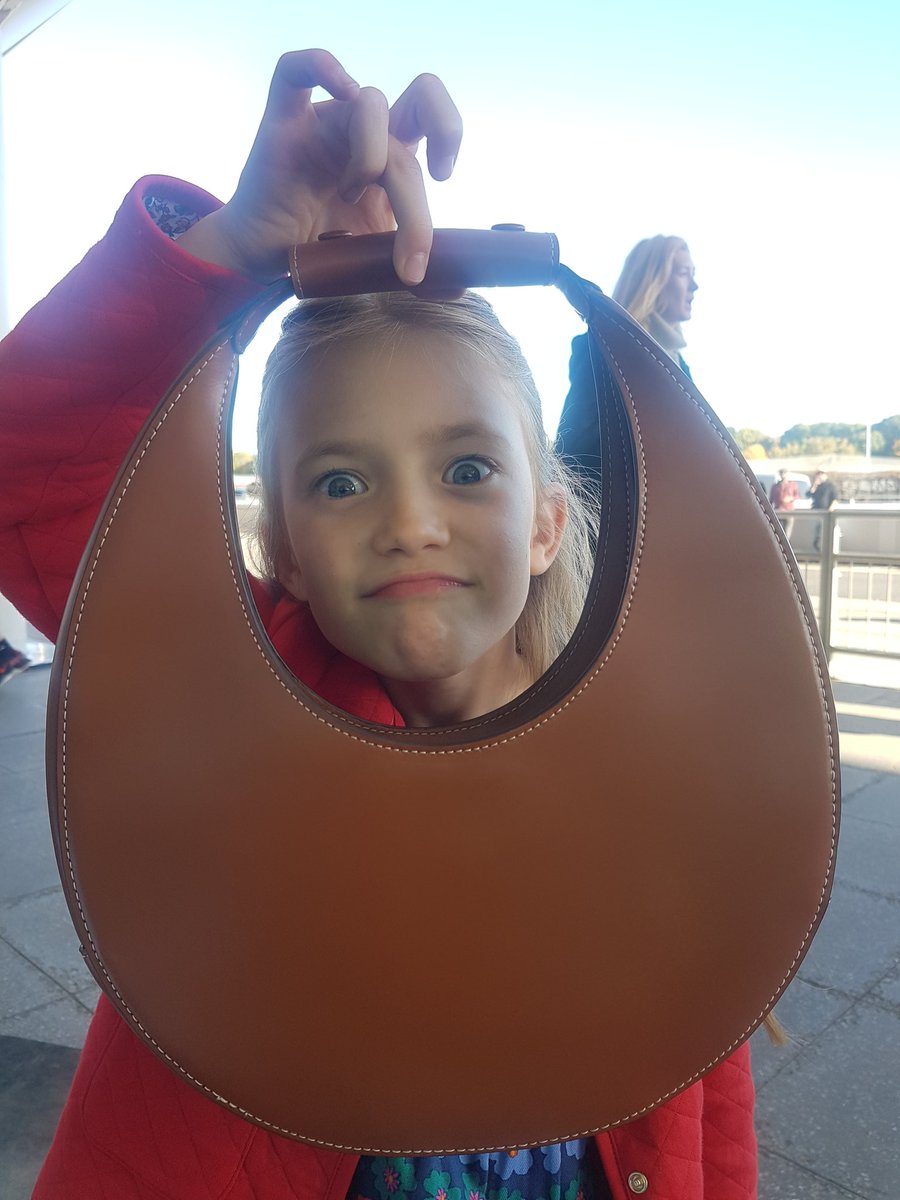 SarahRedhead5's tweet photo. Susanna's final two installments in the Ted Lasso finale aired recently. She had lots of fun with the stunt woman learning how to fall over, which apparently is lots of fun when you are six 😆 #tedlasso #JPAAgents
https://t.co/J9VOBL9pFD https://t.co/mVfvHmMm6o