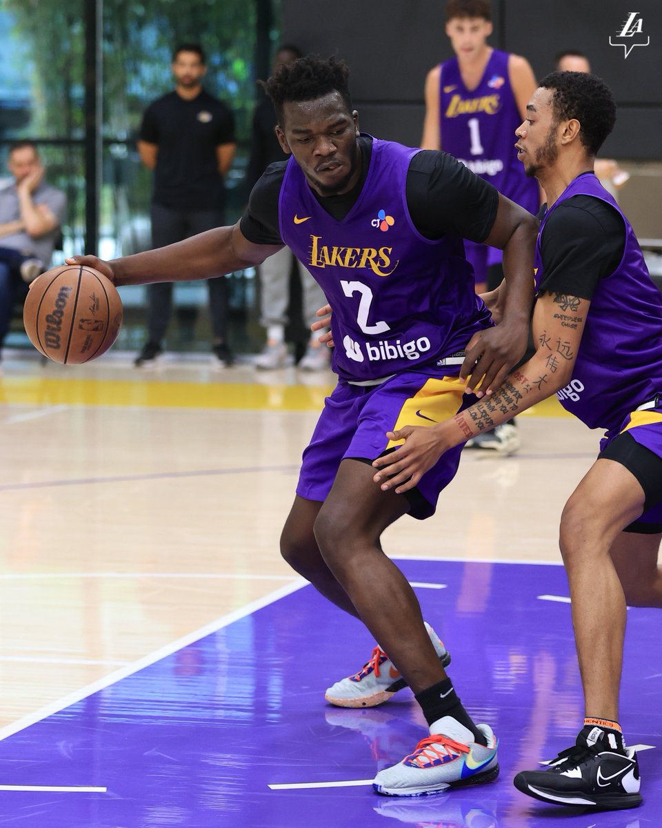 Lakers's tweet image. On the floor today: Adama Sanogo &amp;amp; Tosan Evbuomwan.