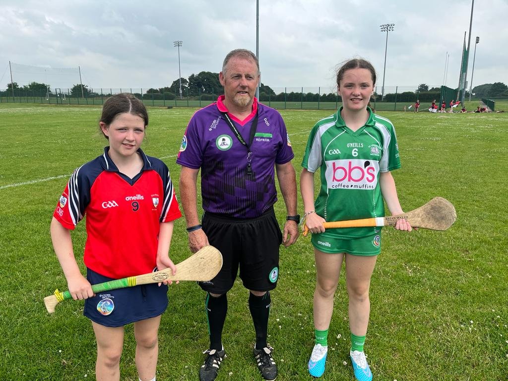 LimerickGAAzine's tweet photo. Unsung heroes of Cumann na mBunscol are the Referees who ensure our games run  smoothly. Daniel and Seán did excellent work today. Míle buíochas.  @AllianzIreland #Allianz https://t.co/ZlndCS6sxt