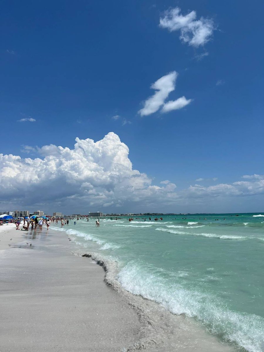 Lemon_0318's tweet photo. I also miss the food and the hospitality of the locals. Every time I think back to the good times in Florida Beach, I feel nostalgia and nostalgia. Hope to be able to return to that beautiful place again soon for an unforgettable holiday with family and friends! https://t.co/tAZypq2IAi