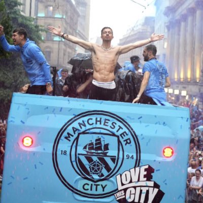 IIRONMEISTER11's tweet photo. #NouvellePhotoDeProfil https://t.co/cA4osqd4hG