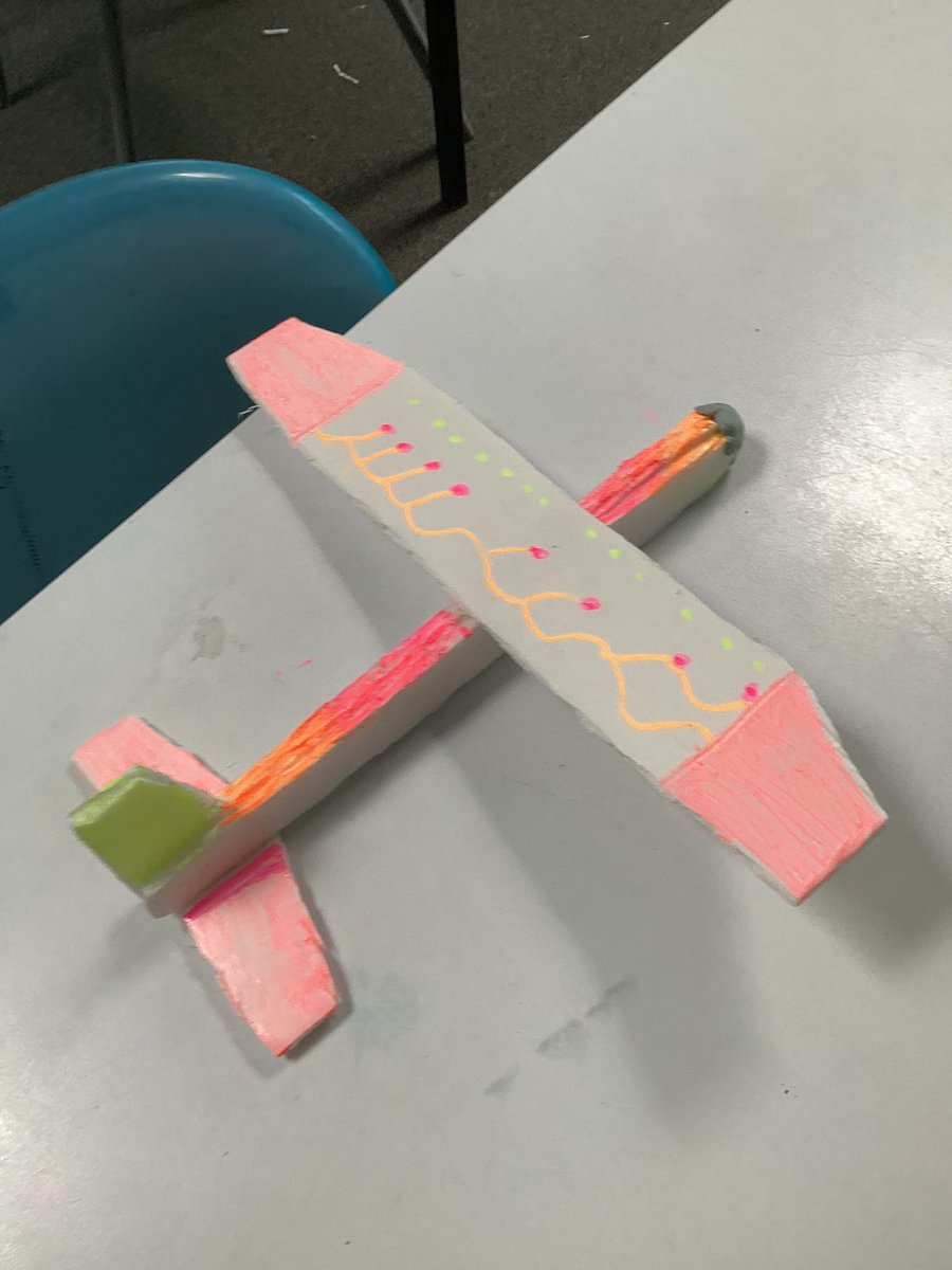 Year5TLTPA22's tweet photo. What a brilliant day doing the Great Science Share based on gliders! We thoroughly enjoyed doing our comparative tests with the whole school!🛫🥼 #GSSfS2023 #ltpascience https://t.co/zPxb9Ee5kD