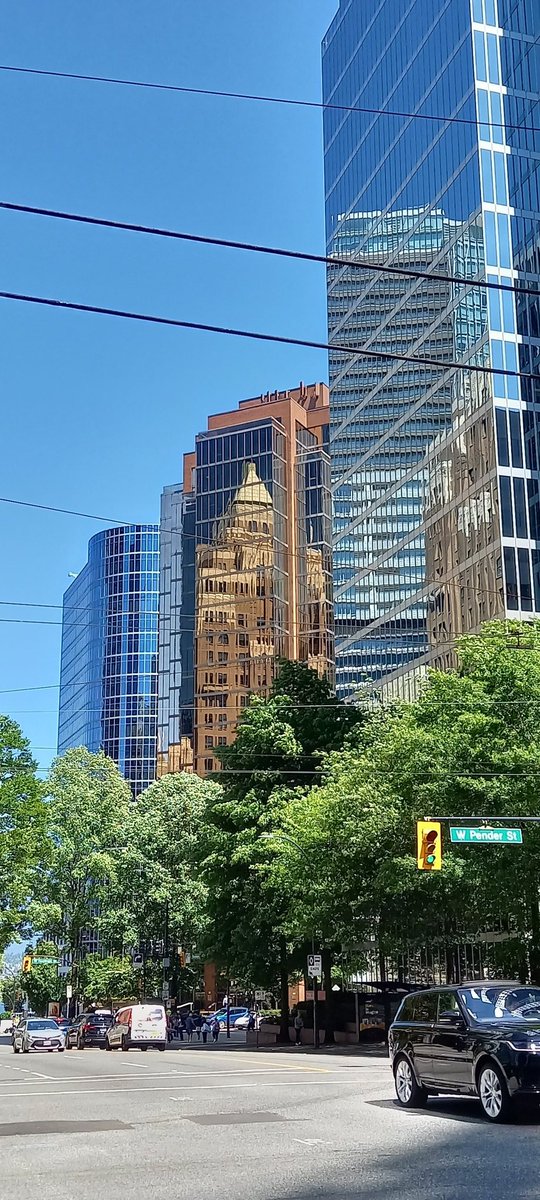 MariaVEinem's tweet photo. #CSC2023 was filled with nice new people, cool discussions and a lot of sun. Thanks for having us! :)
@Macke__E @hmi_group https://t.co/ORwsd4vrx1