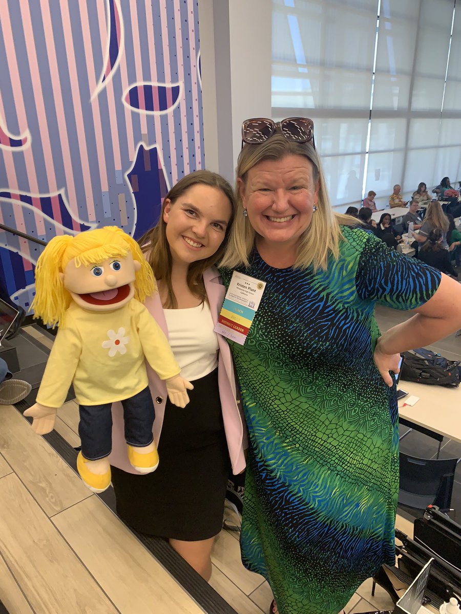 Of the 275 students competing in Informative Speaking at Nats23, Michelle has advanced to top 60! KP the coach and Katie the doll wish her the best of luck in elims!
