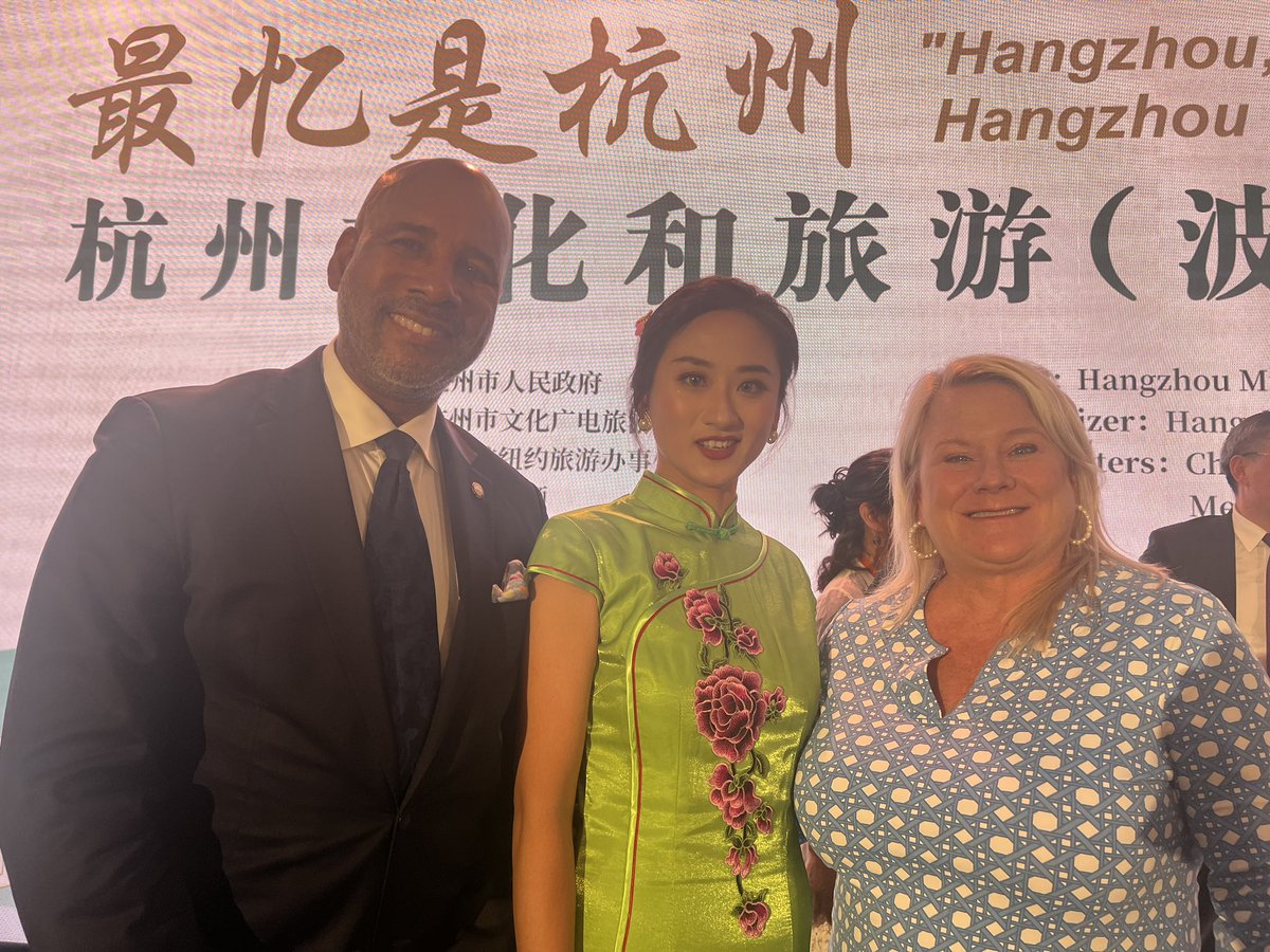jrcolimon's tweet photo. What an incredible experience at the Hangzhou Culture and Tourism  Roadshow in East Boston yesterday with @LydiaMEdwards , @BordersIV, @Mott1103 for having the privilege of immersing ourselves in the vibrant culture and mesmerizing beauty of our @SisterCitiesInt Hangzhou. https://t.co/ZQwii957Ca