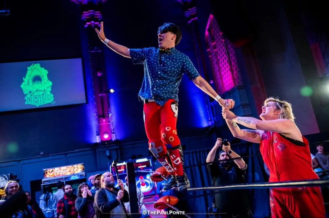 thisiskidisaac's tweet photo. #fightyourfriends #PrideMonth #thisiskidisaac #Funtown #prowrestling https://t.co/e5Mmzr6929