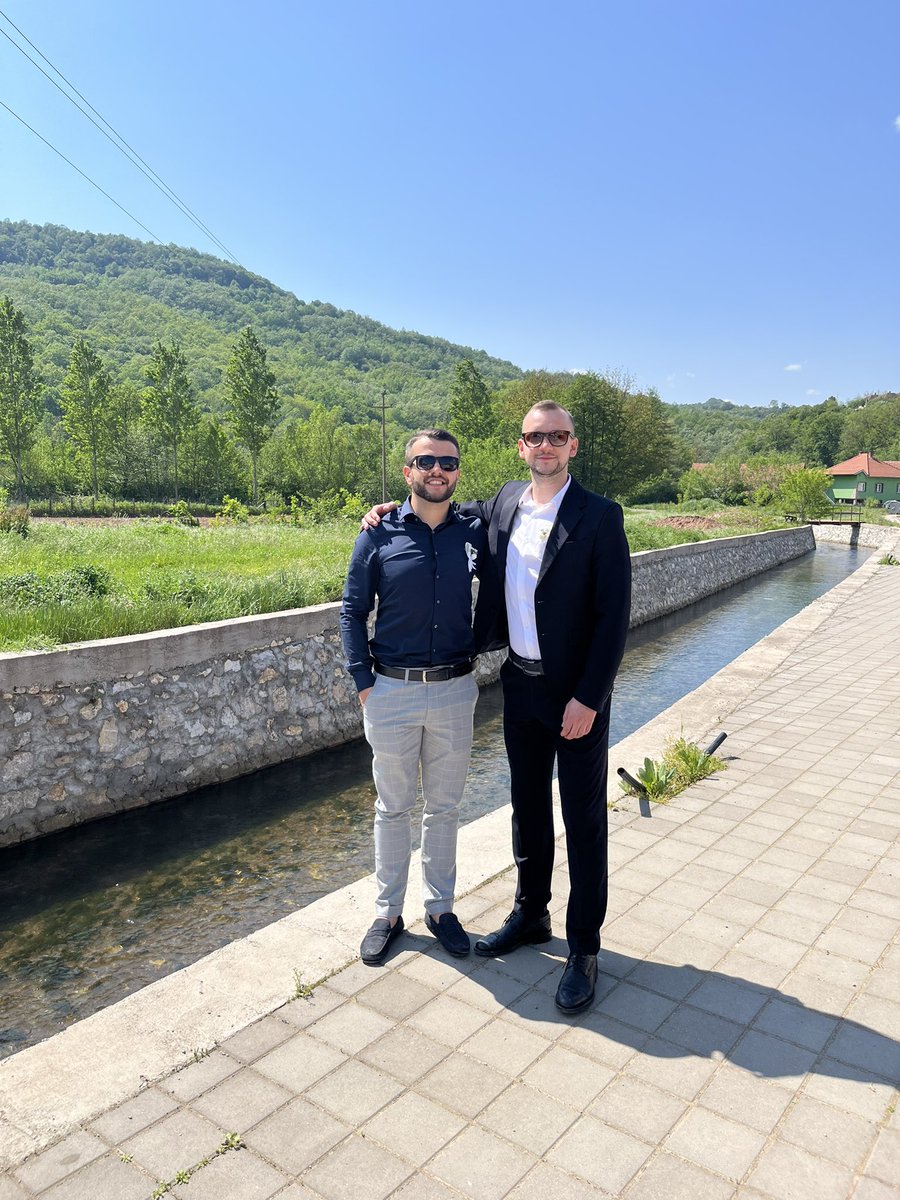 VanjaGile's tweet photo. 2023 /momenti speciali/estate https://t.co/KhPIrIPlAA
