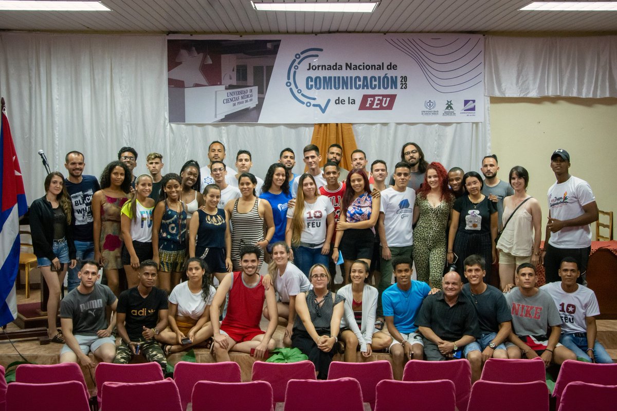 JulioMorejonP's tweet photo. En la @UCMPinardelRio se reúnen por estos días estudiantes de Periodismo, Comunicadores y corresponsales de la @FeuCuba para realizar la Jornada Nacional de Comunicación. 
💭 Este año el evento transcurre luego de la reciente aprobación de la Ley de Comunicación Social.
@IcrtCuba https://t.co/kN3Z480oxd