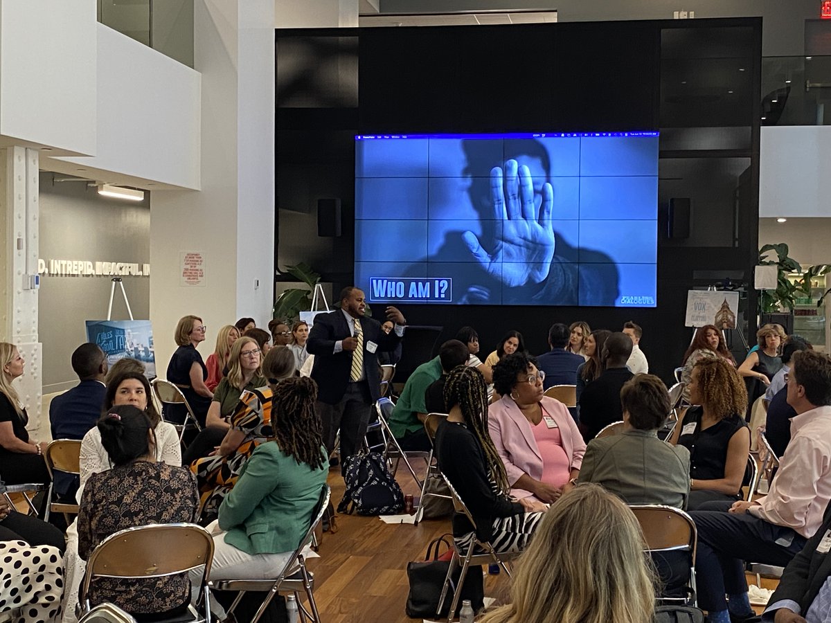 Fearless Dialogues - New York City - Omnicom Public Relations Group
#fearlessdialogues
#Omnicom
#conversationsthatmatter
#fearlessleadership