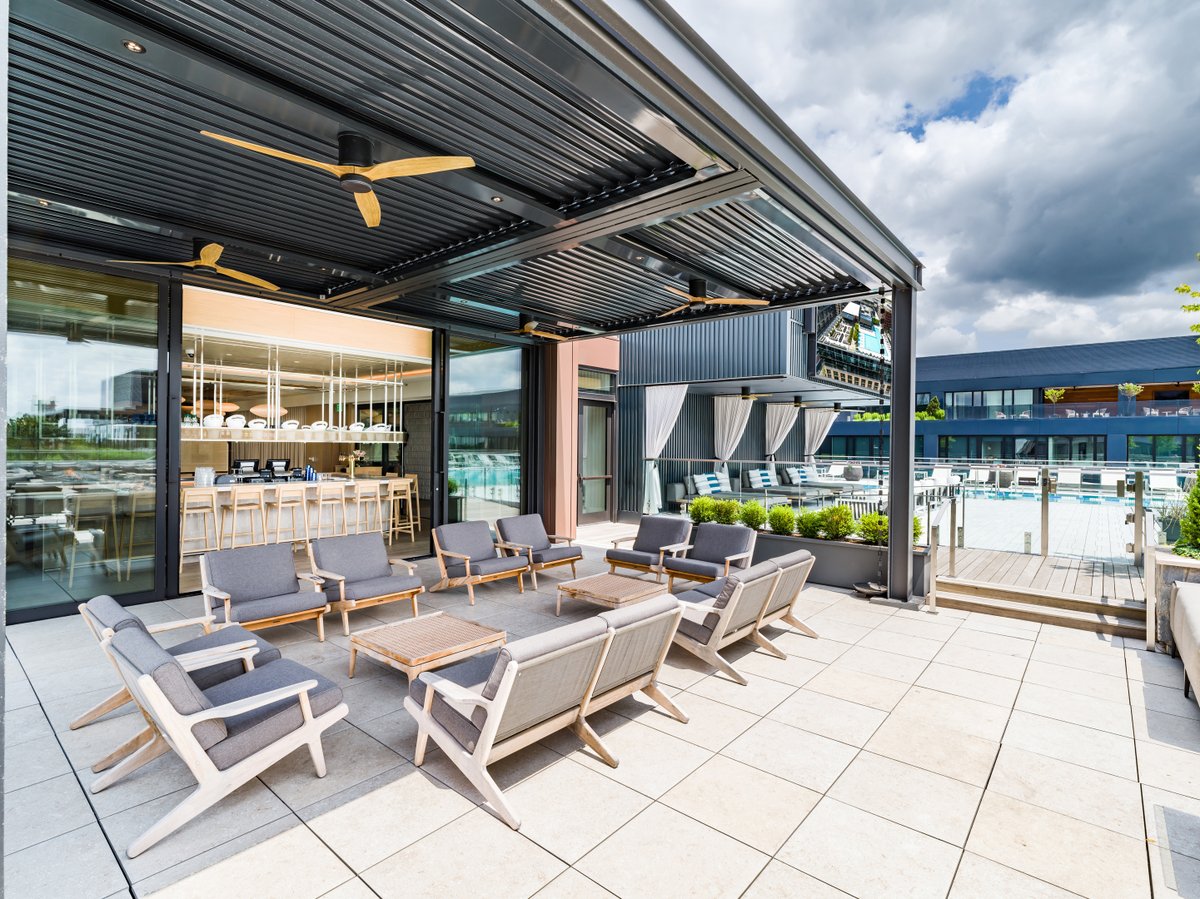 Have you heard the news? During the month of June, The Ridge Club at #CityRidgeDC is open to the public! Visit the new rooftop oasis right here in Tenleytown, enjoy delicious bites, breathtaking views, and a glimpse at all The Ridge Club has to offer! 

🔗:bit.ly/3qFcWS7