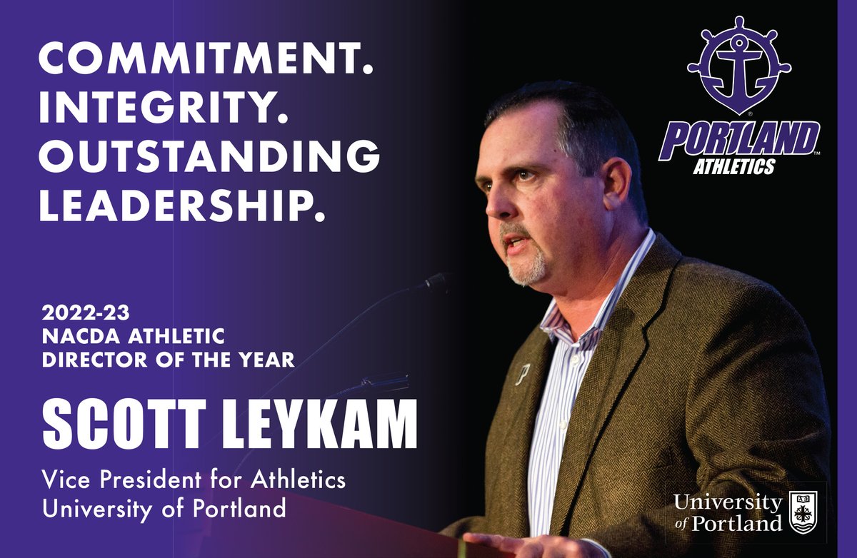 The boss @sleykam receiving his @NACDA Cushman & Wakefield Athletic Director of the Year award.

#WeArePortland
#GoPilots