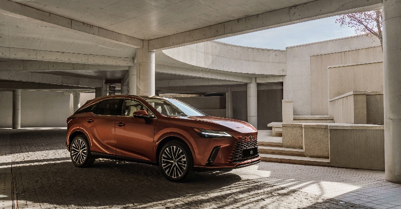 LexusKSA's tweet photo. جمال التفاصيل

#LexusRX https://t.co/yKV0oYdDnj